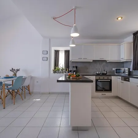 Ferienapartment Fuer Bis Zu Fuenf Personen